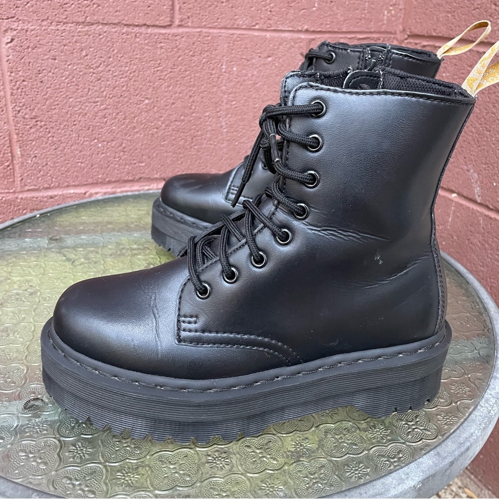 Dr Martens Jadon ll  Mono Platform Combat Boots Size 7 Ladies